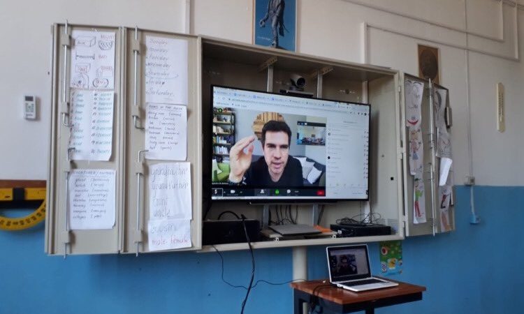 07.10.2020 Escuela de Pirarajá realizó charla para padres