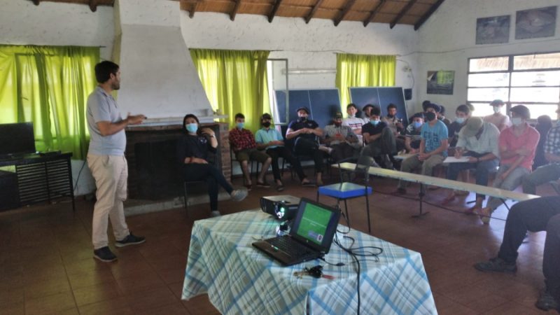 28.10.2021 Se realizó una charla del Plan Agropecuario en UTU de Pirarajá