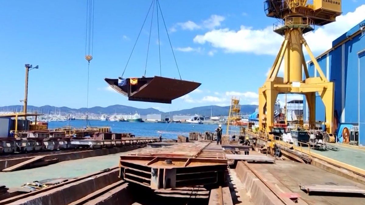 Cardama reclama al gobierno que saque de su astillero lo ya construido de las patrulleras oceánicas