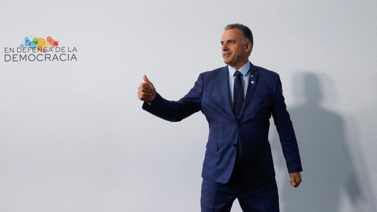 Orsi Destaca en Barcelona la Dimensión Energética de los Conflictos Globales y Propone el Multilateralismo como Vía para Evitar el Desastre